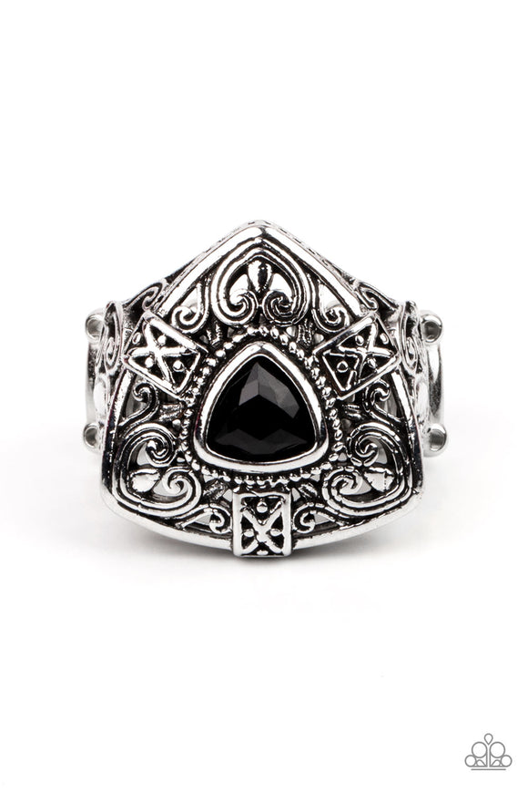 Charismatic Couture - Black Ring